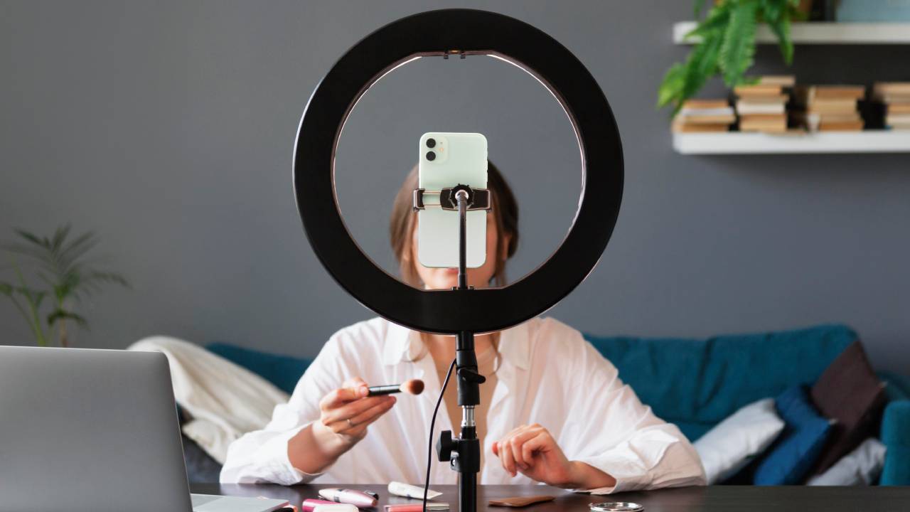 5 Cara Dapat Uang dari Konten TikTok yang Tingkat Keberhasilannya Tinggi