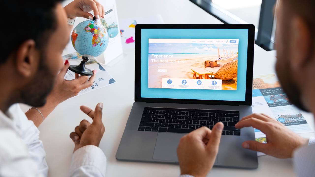 Perbedaan Landing Page dan Homepage
